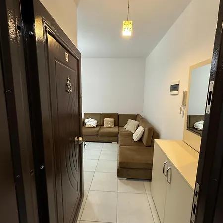 The Cozy Nest - Fully Loaded Тирана